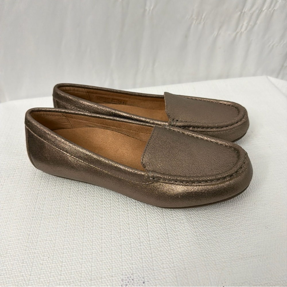 Vionic Debbie Metallic Flats Women’s Size 7.5 Comfort Shoes Slip On New